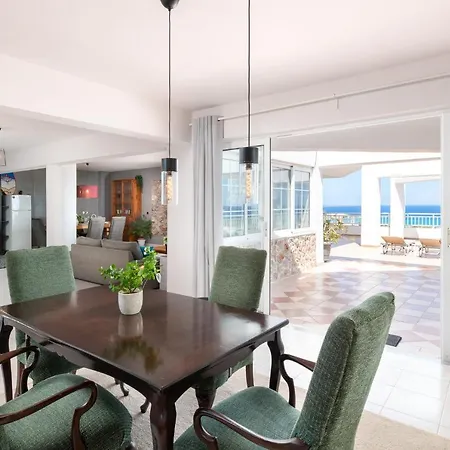 Amazing With Sea View In Rhodes Town Apartment *